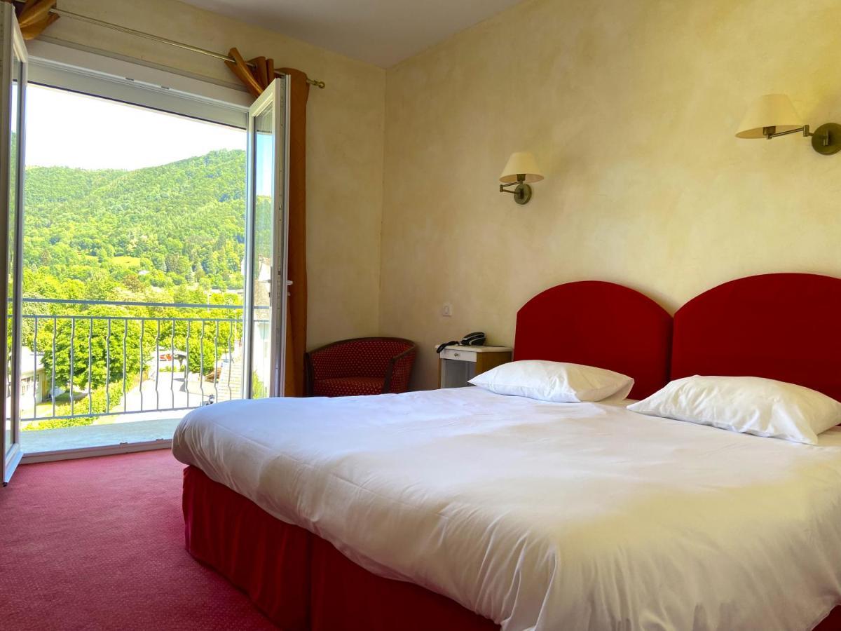 Hotel Beauséjour Vic-sur-Cère Esterno foto