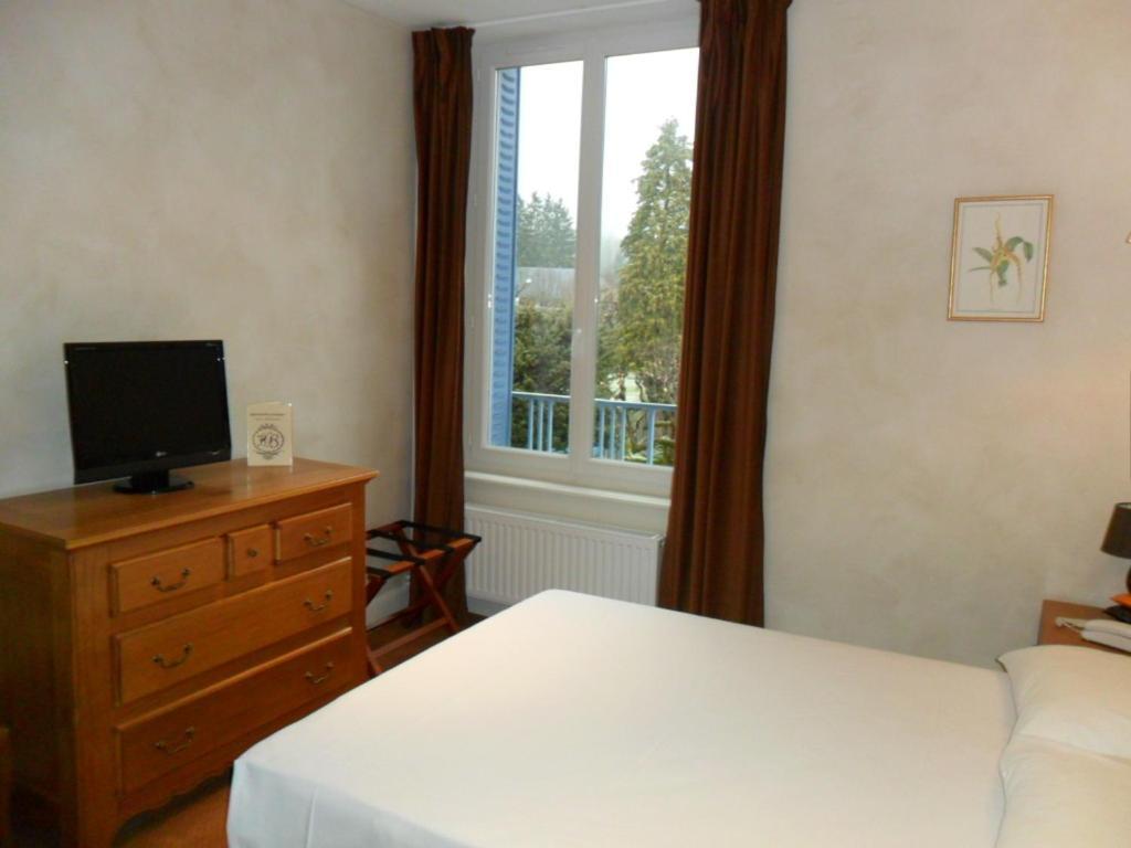 Hotel Beauséjour Vic-sur-Cère Camera foto